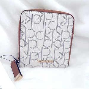 Calvin Klein Women’s Wallet